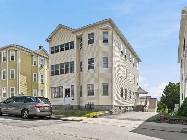 16 Plantation Street